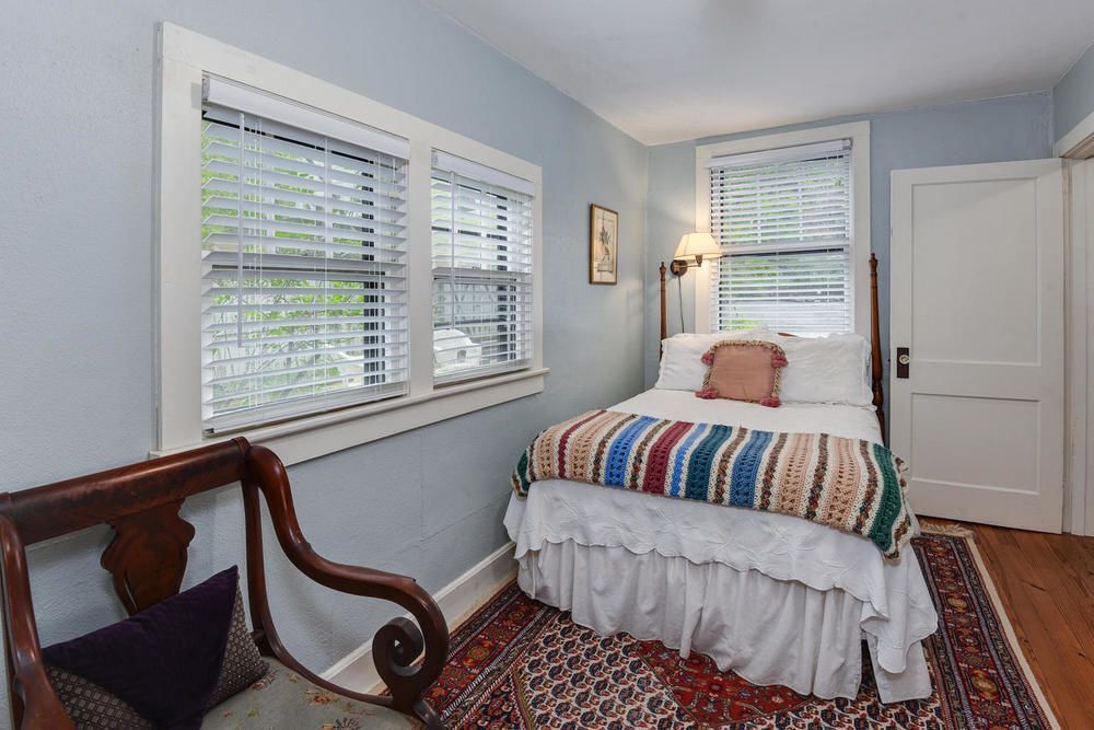 The 1899 Wright & Carriage House Bed and breakfast Asheville